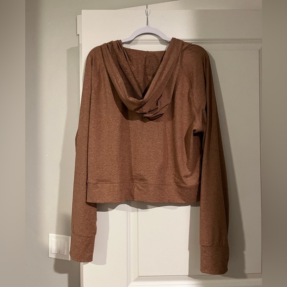 ❌SOLD❌Super Soft Crop Hoodie - Size XXL - Picture 2 of 5